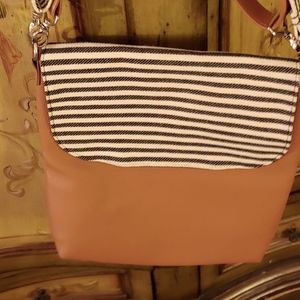 Thirty one cross body NWOT